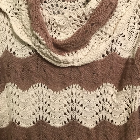 Brown & Cream Sweater - Picture 2 of 2