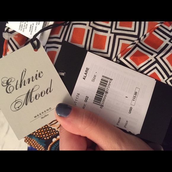 Embroidered wool scarf, powder | Max Mara BNWT Max Mara scarf