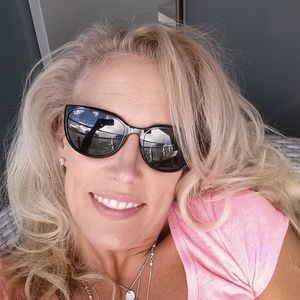 Meet your Posher, Diane