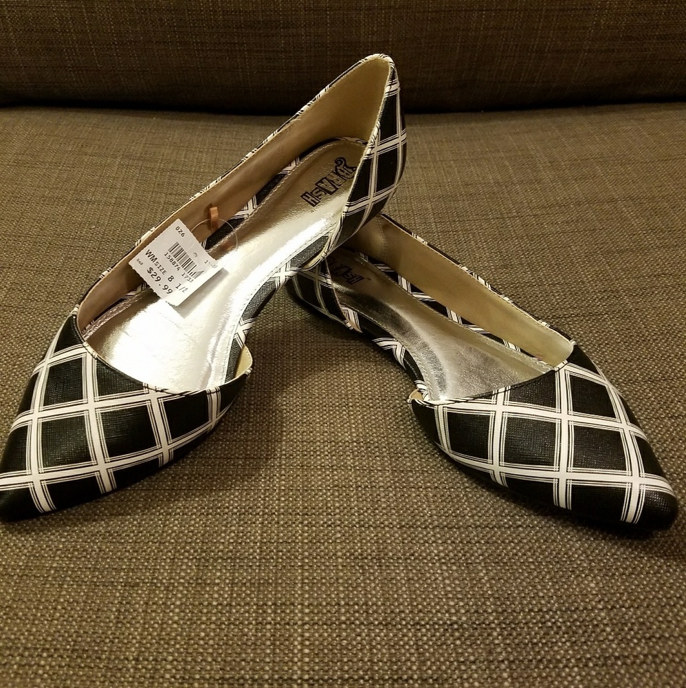 NWT Brash by Payless Pointed Toe Flats