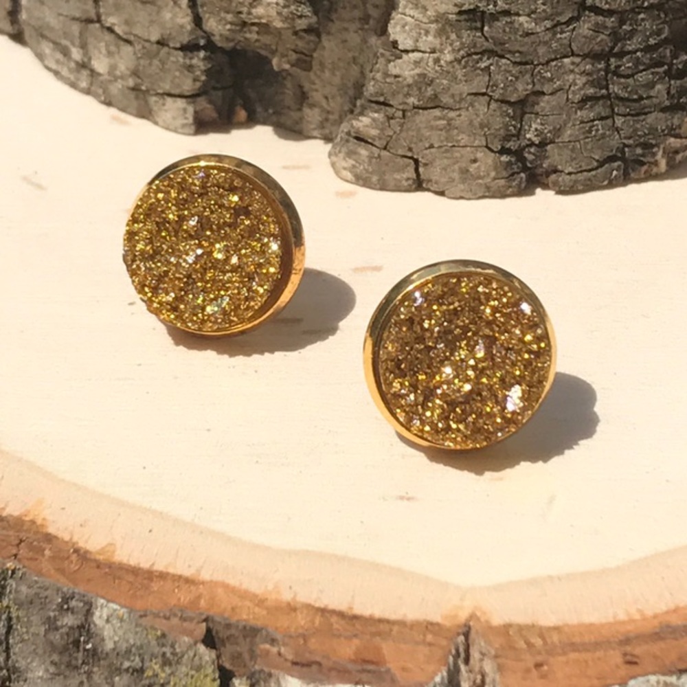 Delicate Gold Druzy Earrings