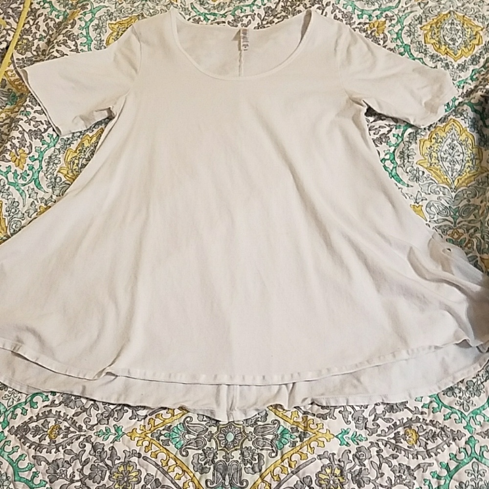 Lularoe Perfect T