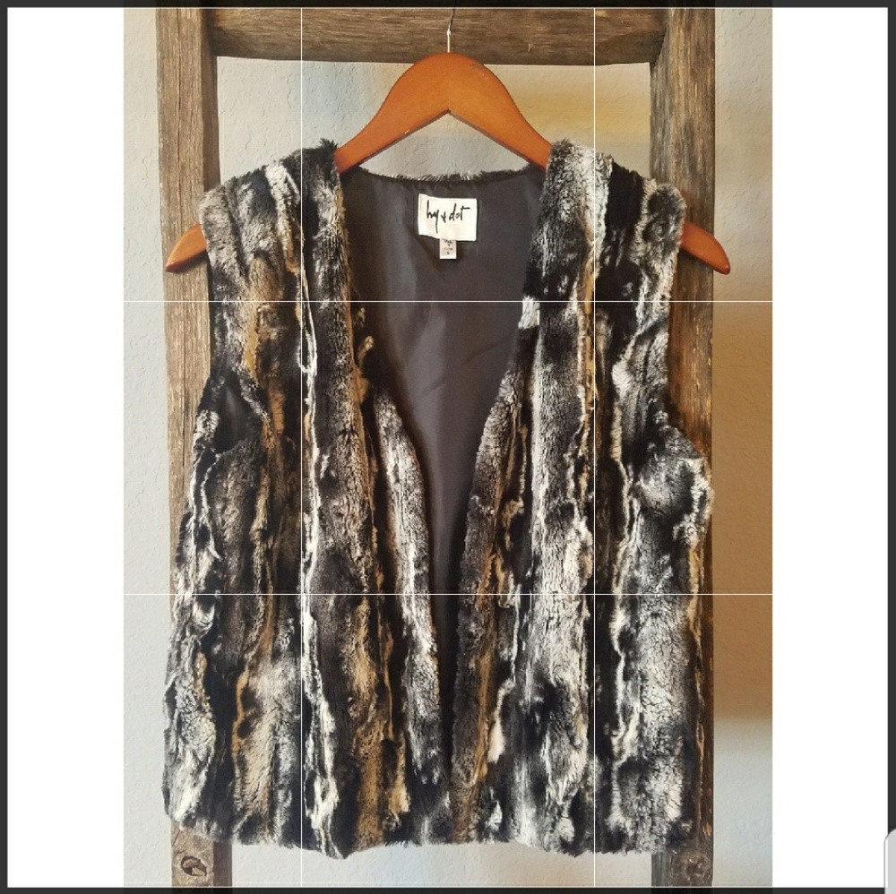 hy + dot faux fur vest