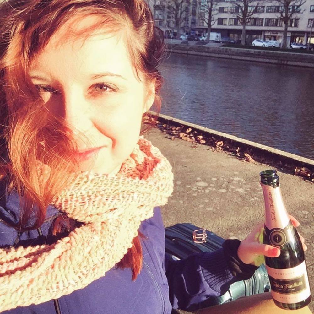 Meet your Posher, Crystal