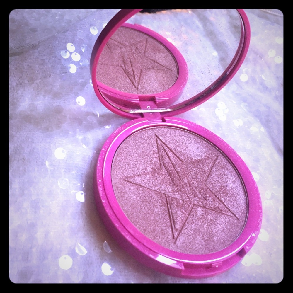 Jeffree Star Skin Frost Peach Goddess