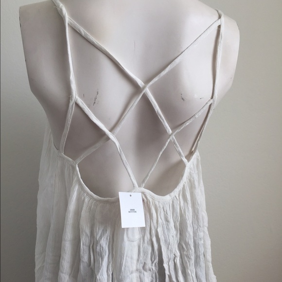 Urban Outfitters embroidered tank - Picture 3 of 5