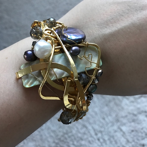 Designer bracelet one of a kind gold stone pearls - Picture 1 of 4