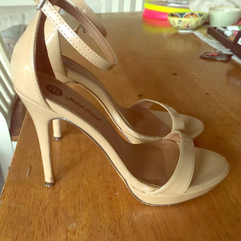 Like New Michael Antonio Heels