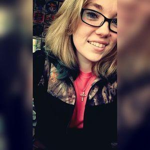 Meet your Posher, Jennifer