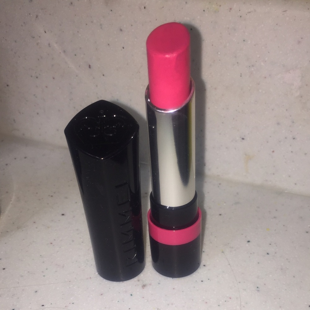 Rimmel London Lipstick Bright Pink Fuschia 💕💕💕