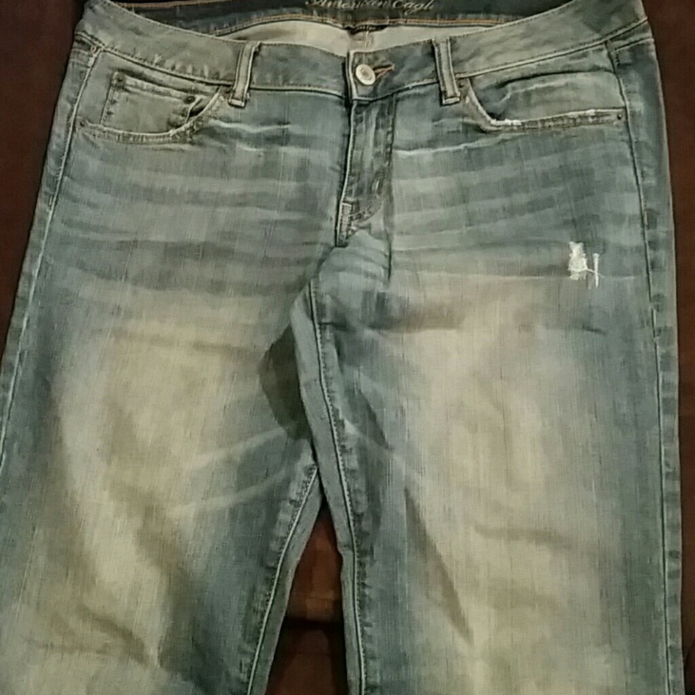 Lightwash favorite boyfriend jeans