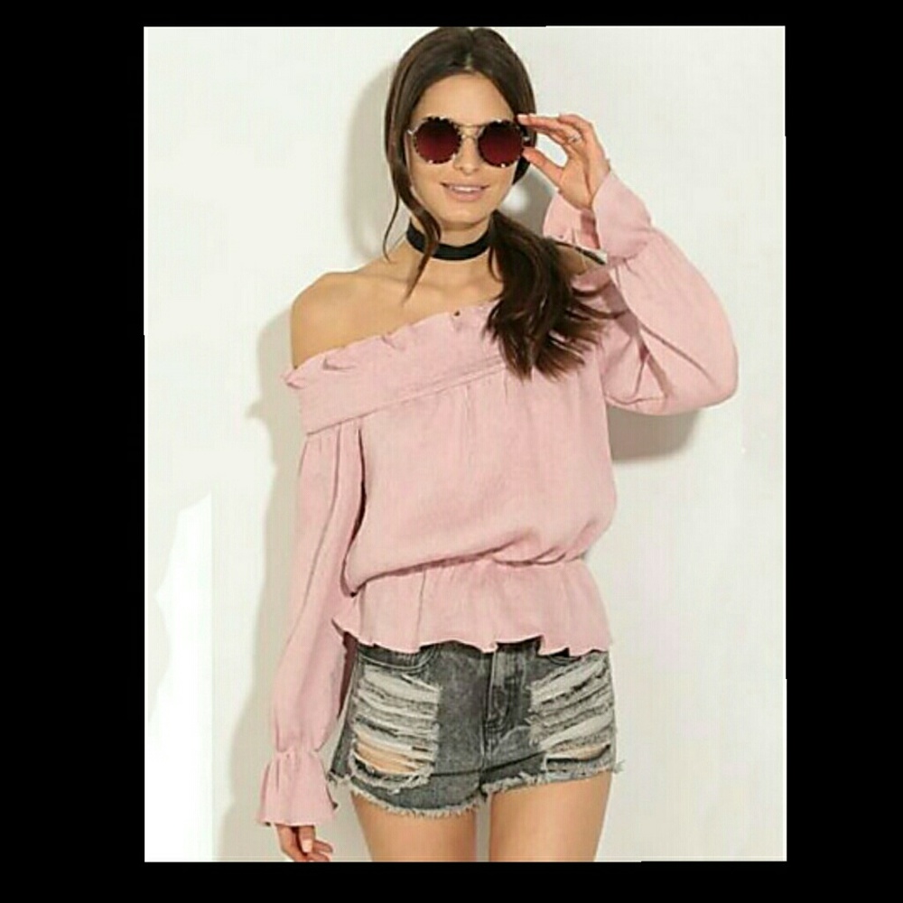 Pink off the shoulder top - Picture 2 of 5