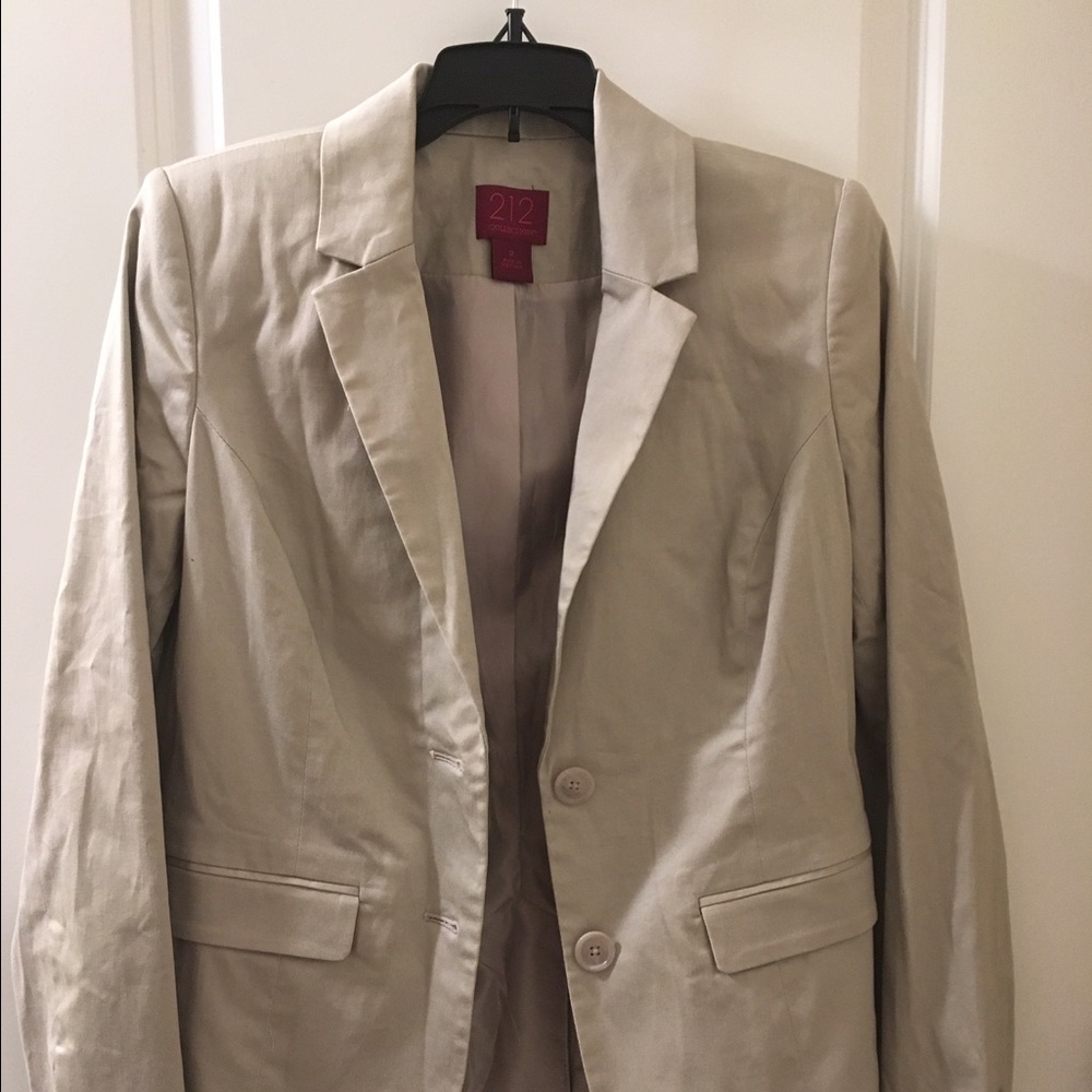 🆕Tan Blazer