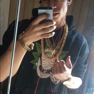 Meet your Posher, Nikko