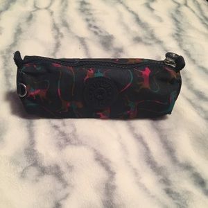 Kipling zip pouch