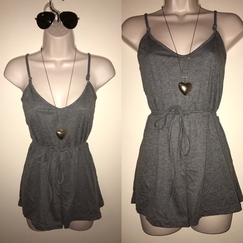 Grey Romper with tie waist S