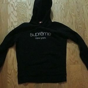 Supreme Classic Logo Black (ss17) MEDIUM