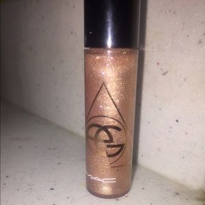 Ellie Goulding MAC Explosion Plush Glass Gloss 🎉❤