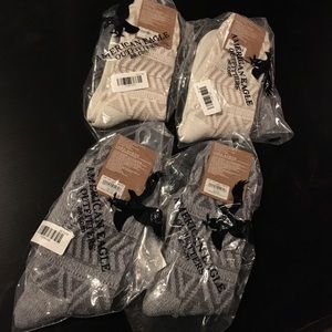 AE Crew Socks- bundle of 4