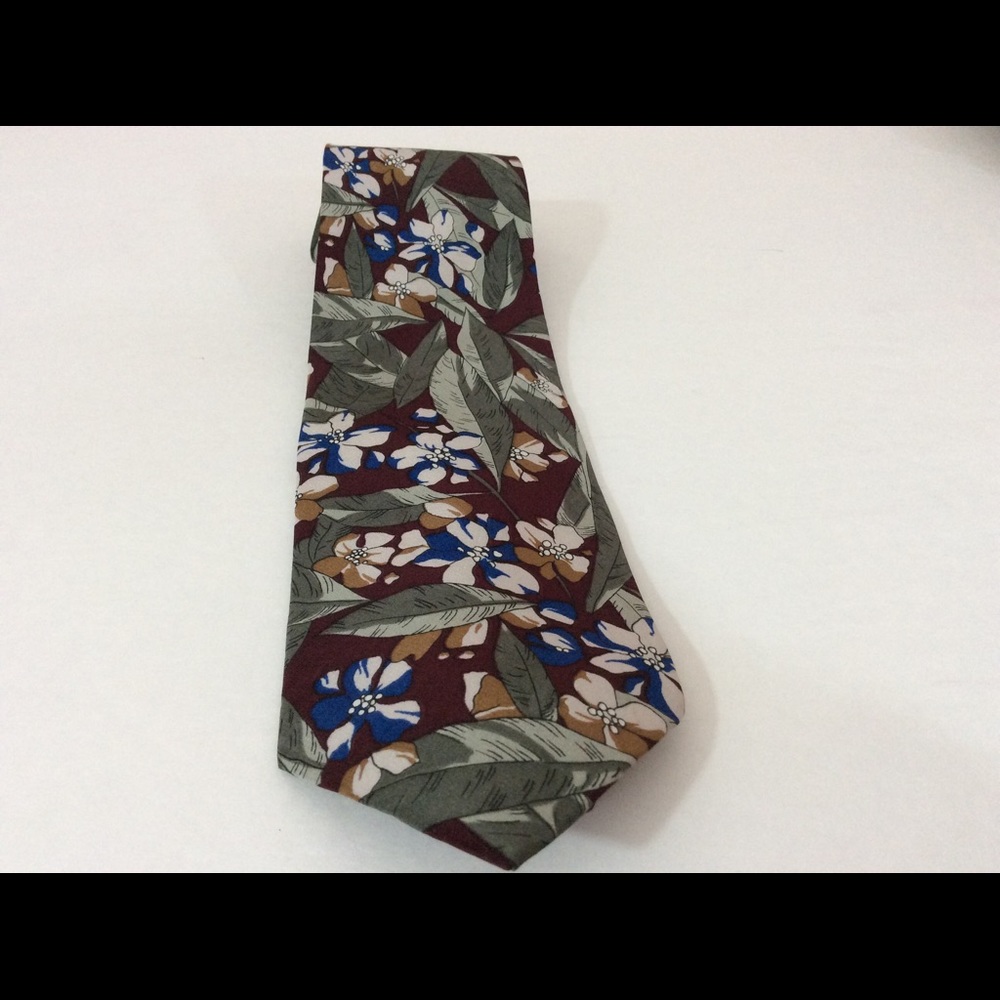 Men’s Tie Ted Lapidus Hawaiian Floral 59" Long
