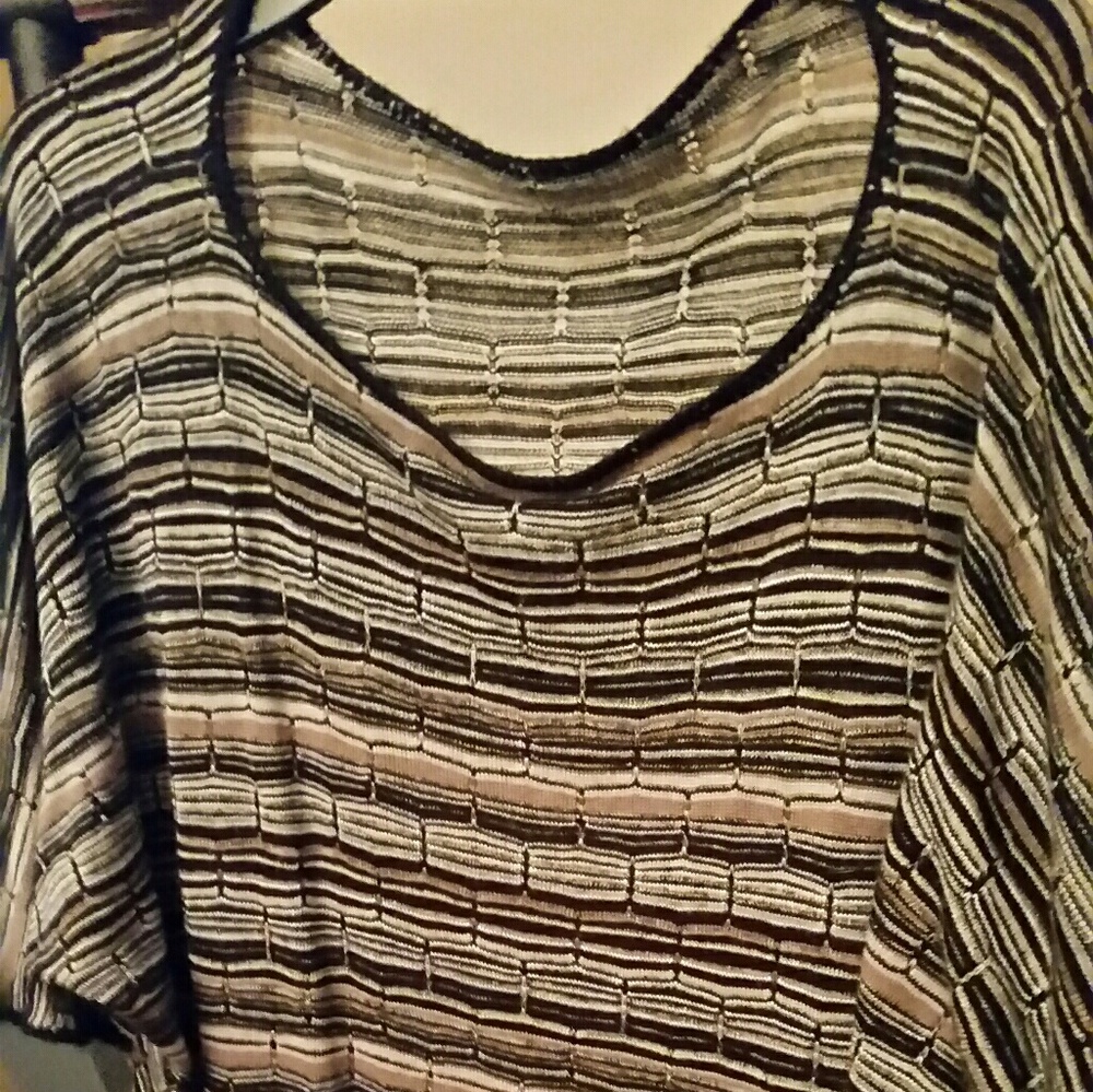 Light Knit Sweater