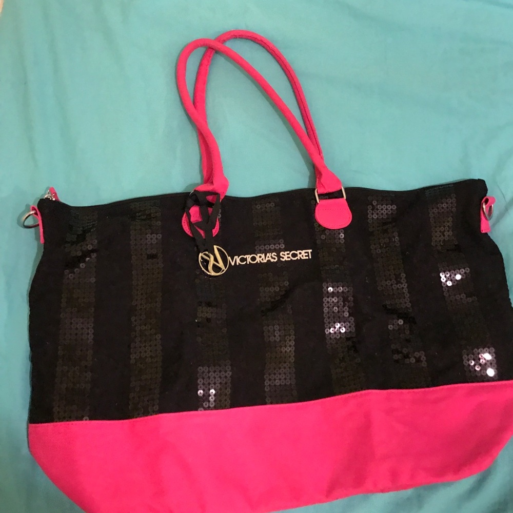 Tote (NWOT)