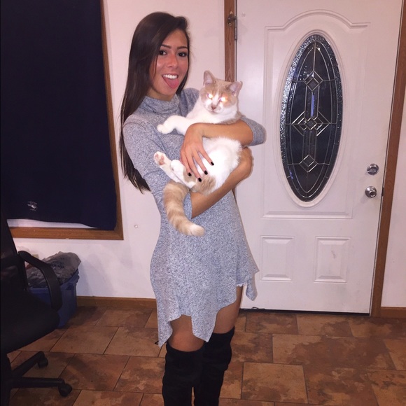 Meet your Posher, Audrey - Picture 3 of 3