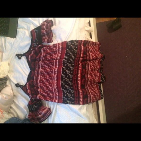 Open shoulder dress - Picture 1 of 1