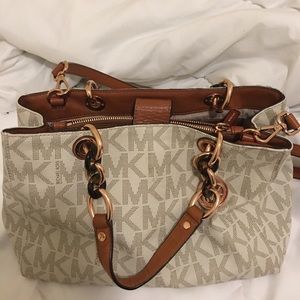 Michael Kors light colored bag