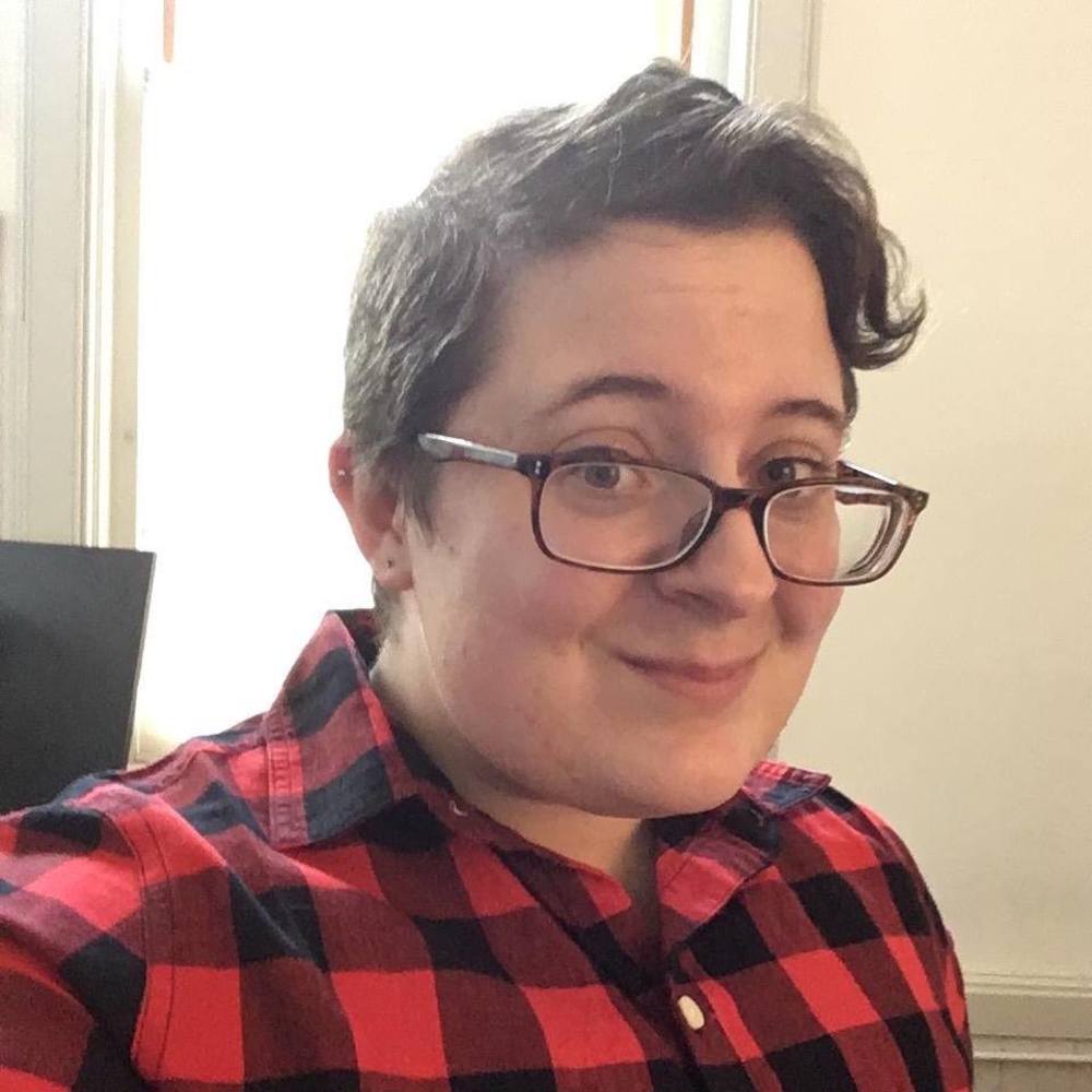 Meet your Posher, Julia