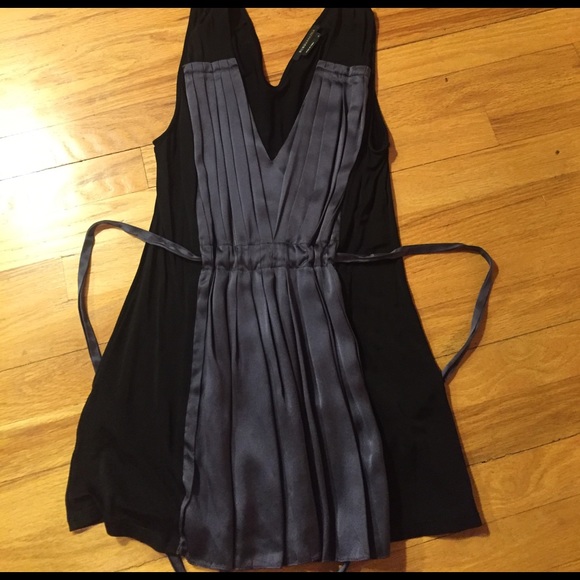 BCBG Max Azria black/grey tunic - Picture 1 of 3