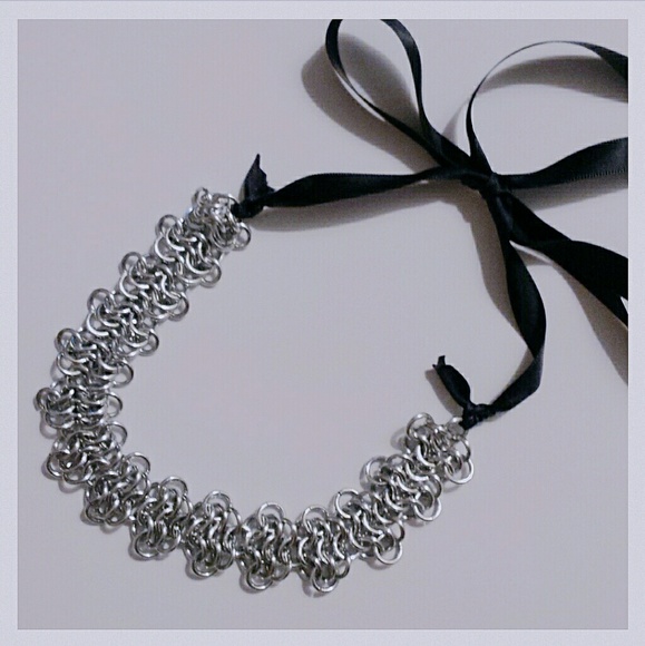 Medieval Rosette Chainmaille choker - Picture 6 of 8