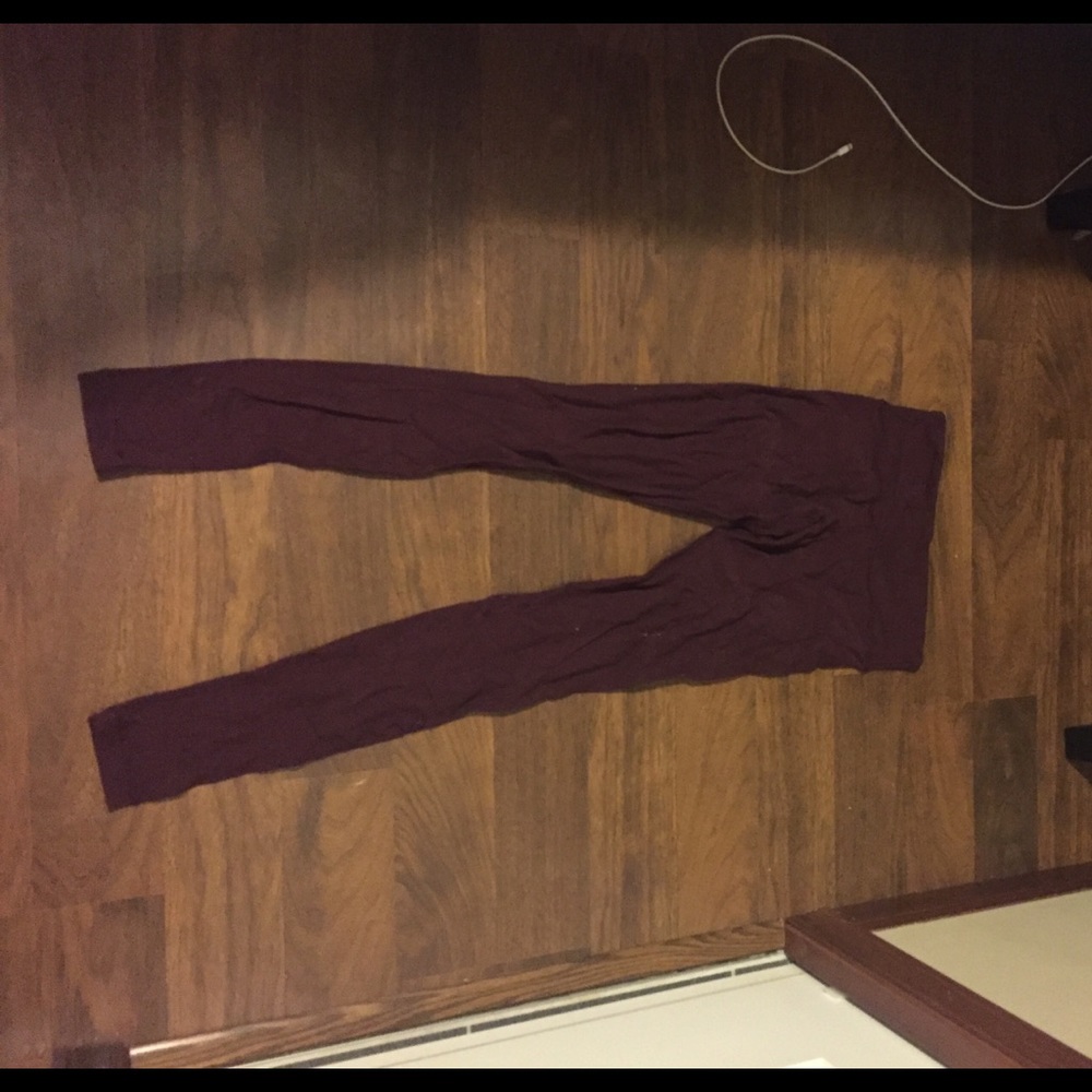 Lululemon yoga pants