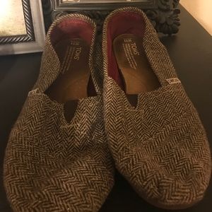 Toms! Size 11