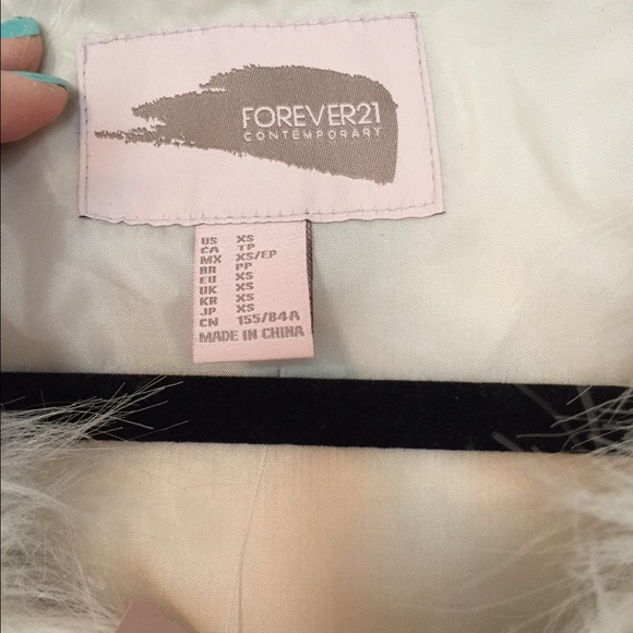 X-Small Forever 21 Fur Vest - Picture 3 of 3