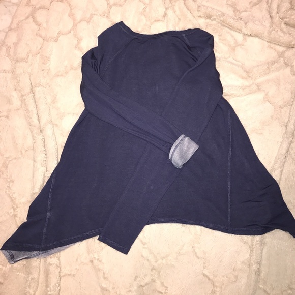 Navy "Stay Golden" shark bite sweatshirt - Picture 3 of 4