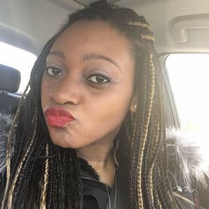 Meet your Posher, Tiffany