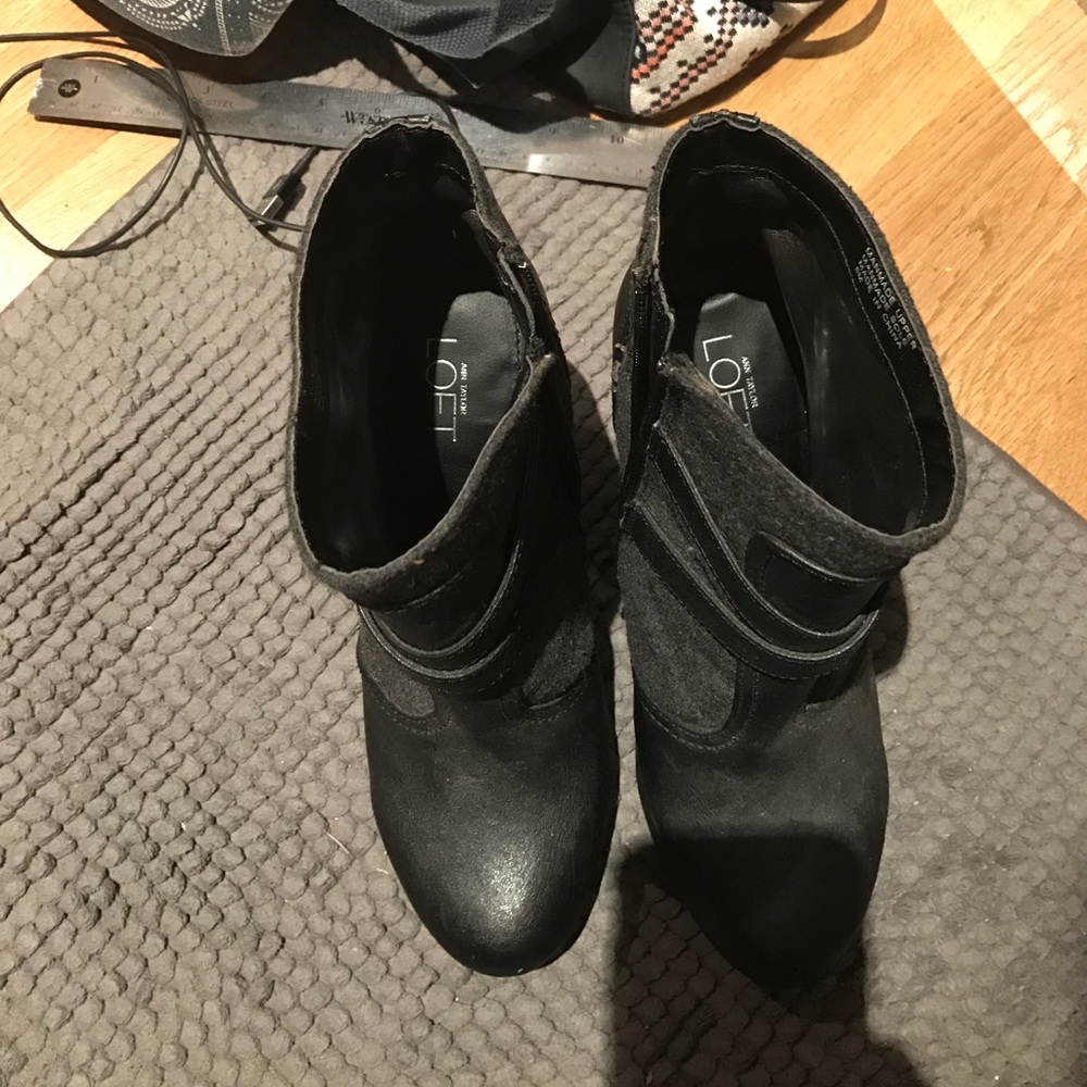 Heeled Ankle Boots - Picture 3 of 4