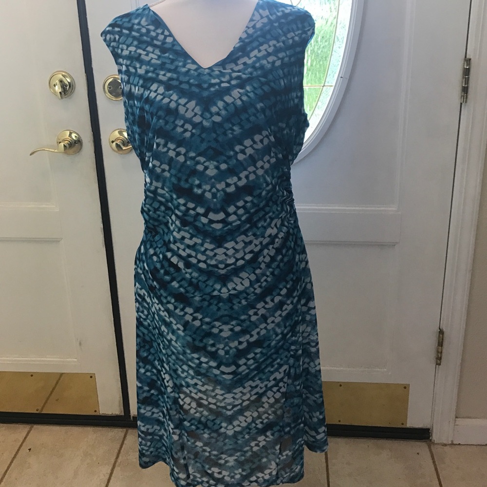 Blue and white print dress by Nine West. Size 14