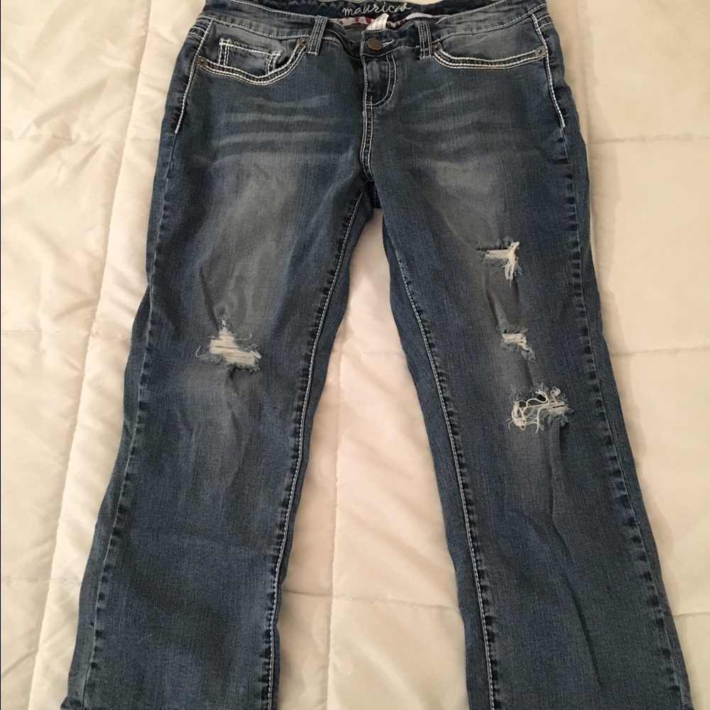 Distressed Capris