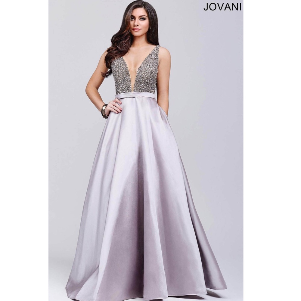 JOVANI PROM DRESS (MAKE OFFERS)