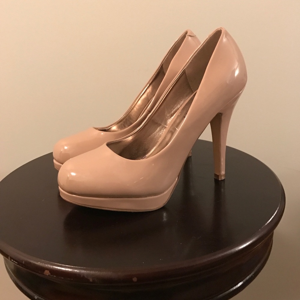 Nude patten leather pumps worn once!