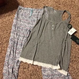 2 piece set PJ's