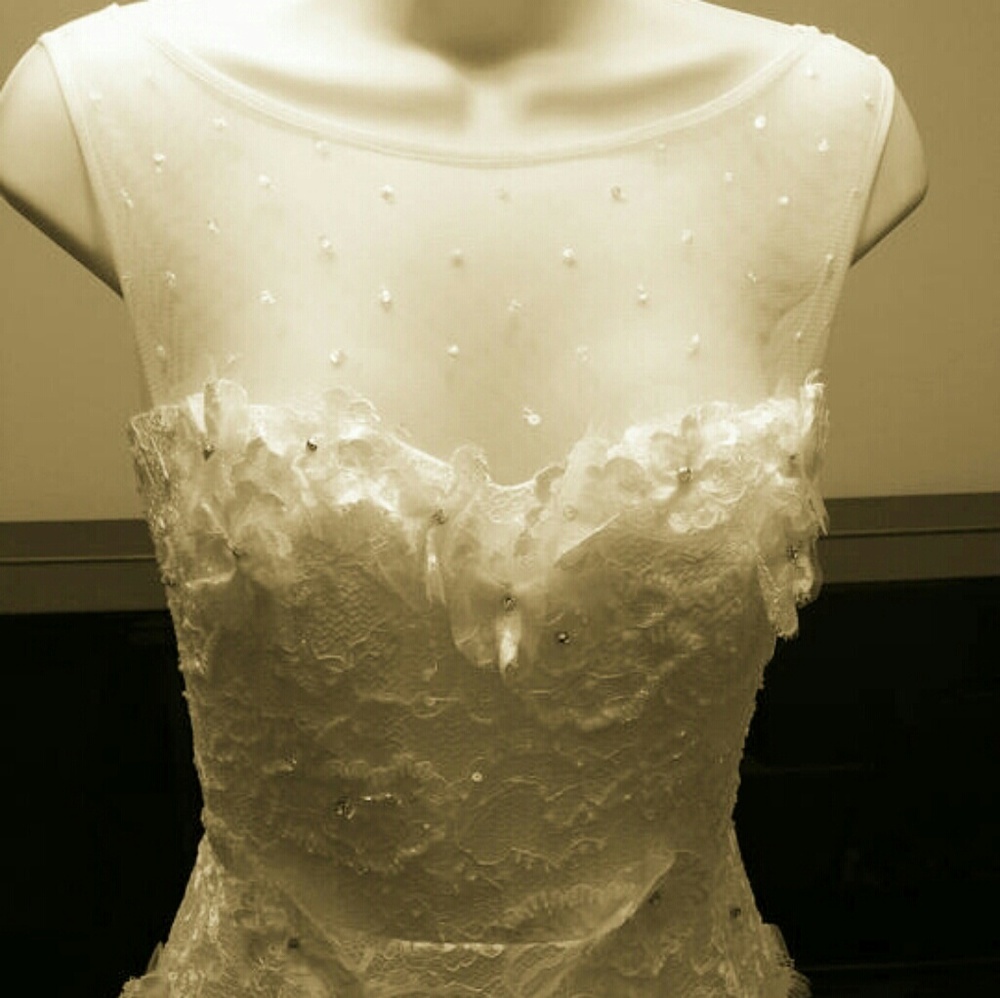 Lace and Tulle Vintage Style Ivory Wedding Dress