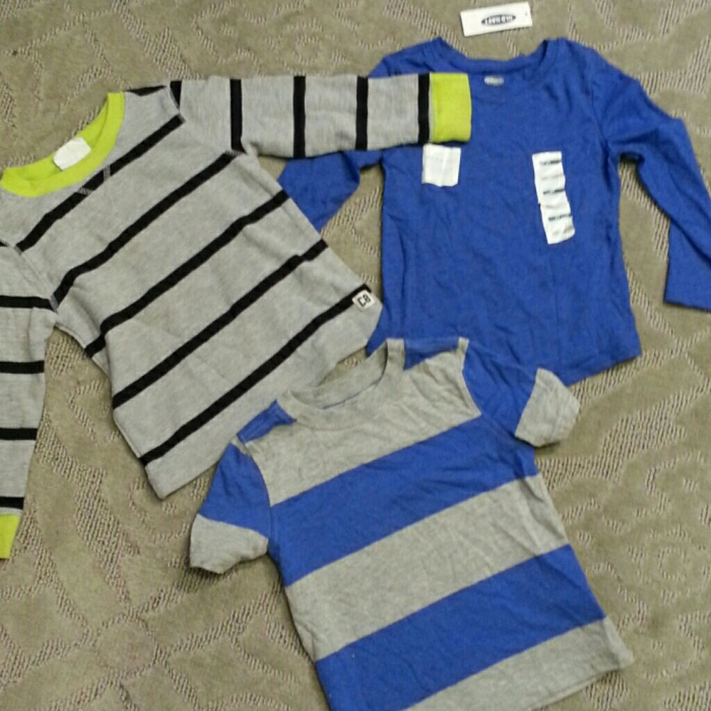 Boys shirts (2T) 3 shirts