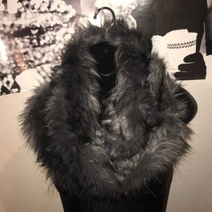 Faux fur neck warmer
