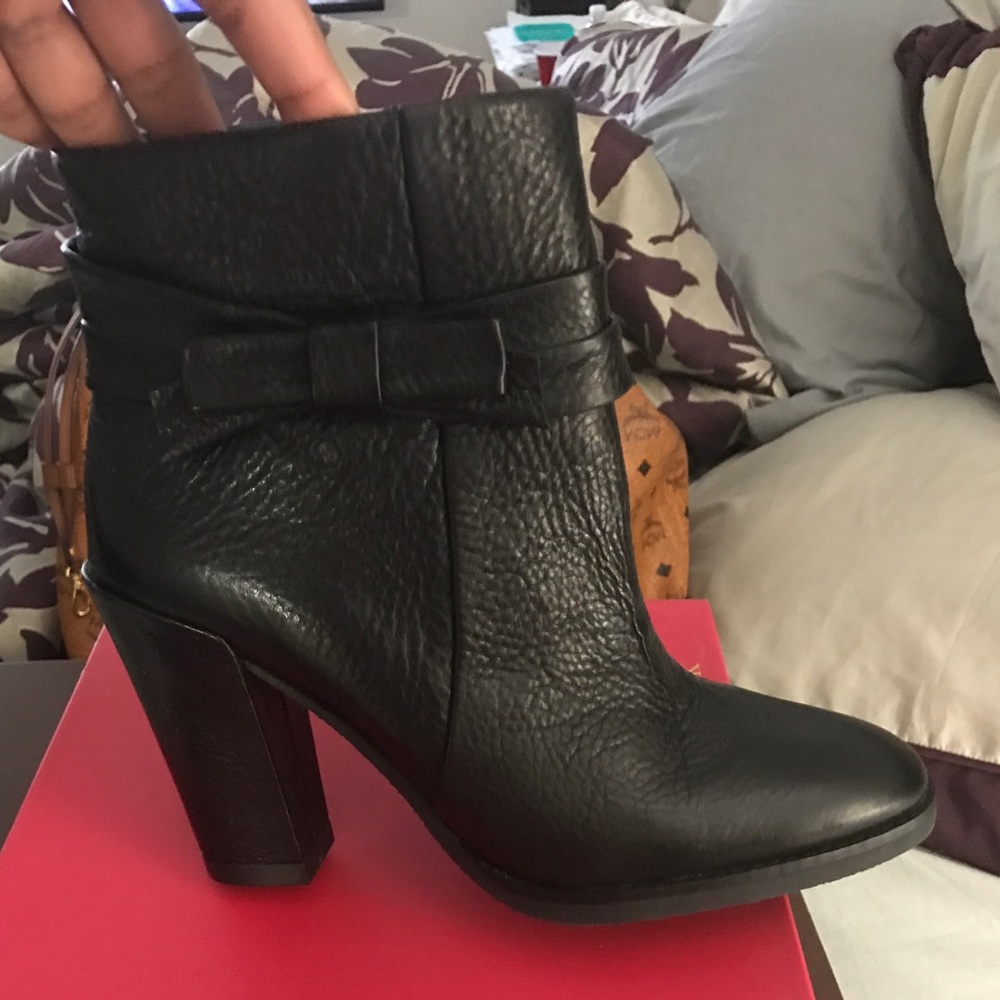 Kate Spade Mannie Black Grainy Nappa