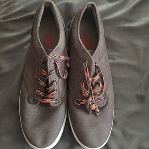 Size 11 vans new only worn for 10 mins