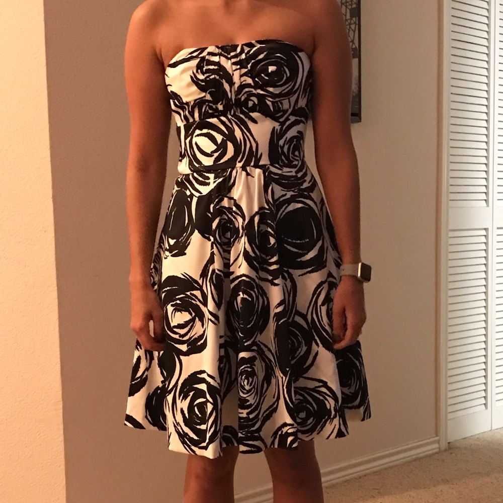 White House Black Market Dress