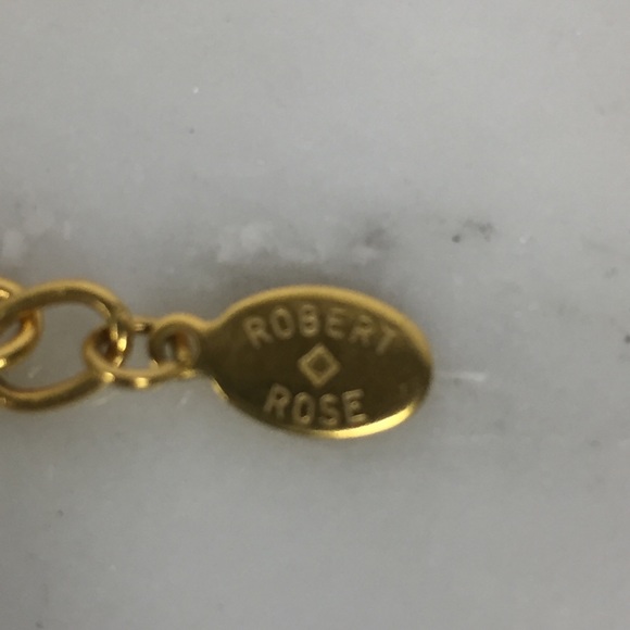 Robert Rose Neclace - Picture 4 of 6